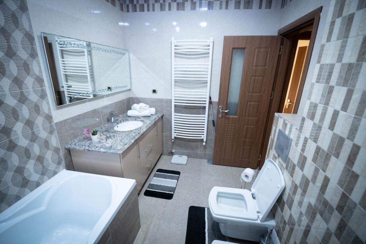 Isaran Coresi Apartment Μπρασόβ Εξωτερικό φωτογραφία