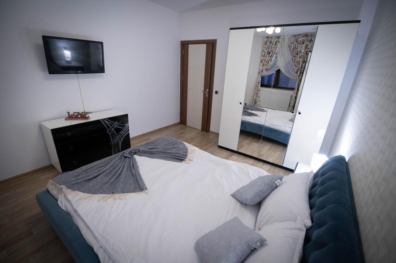 Isaran Coresi Apartment Μπρασόβ Εξωτερικό φωτογραφία