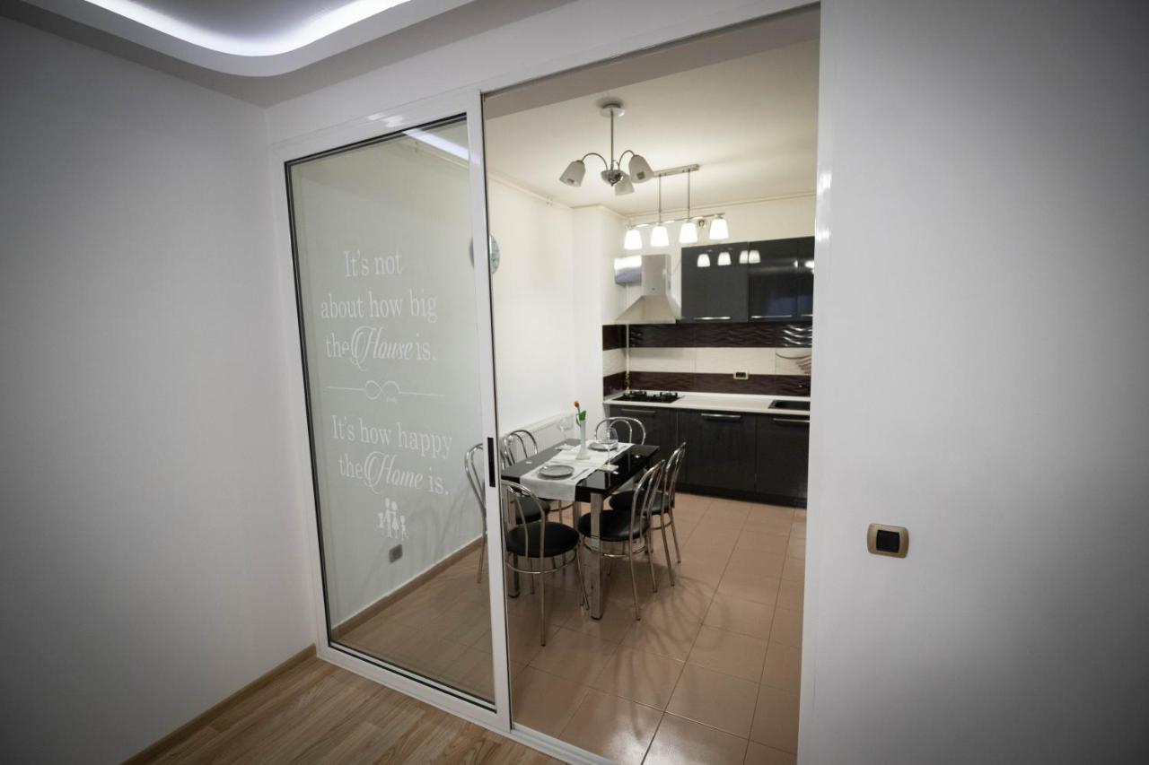 Isaran Coresi Apartment Μπρασόβ Εξωτερικό φωτογραφία